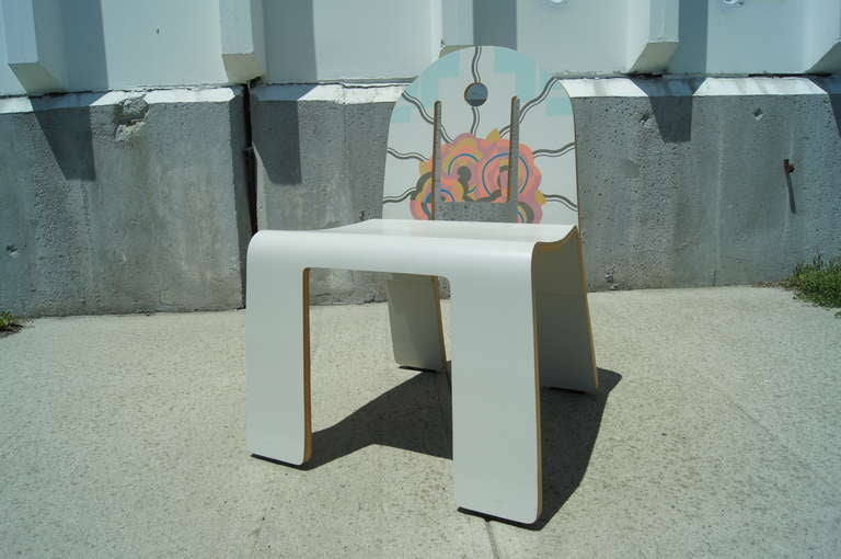 This Robert Venturi chair for Knoll International USA was in production from 1978-1986. The unique artwork detail is screenprinted laminate over plywood.