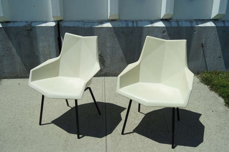 Pair of Fiberglass Chairs by Paul McCobb 1