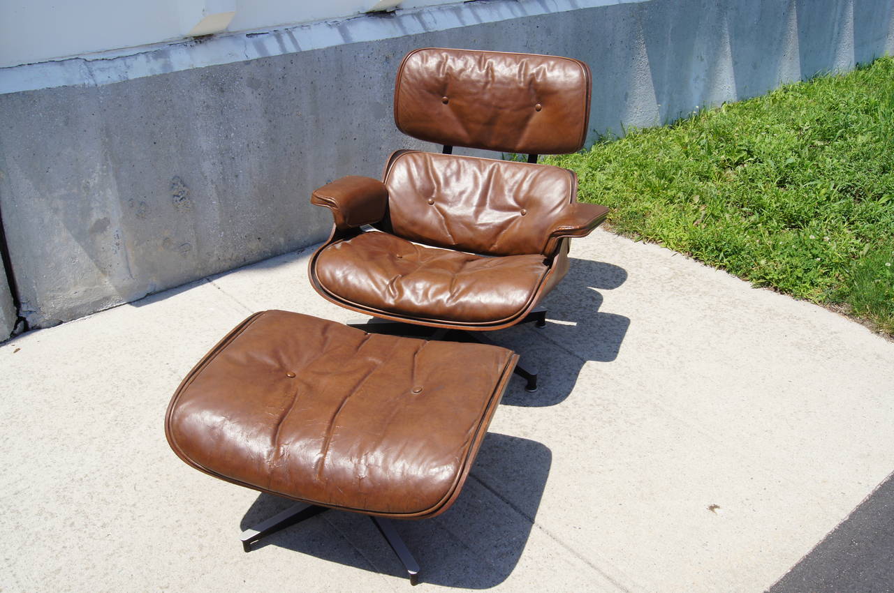 American Early Production Lounge Chair & Ottoman by Charles & Ray Eames for Herman Miller