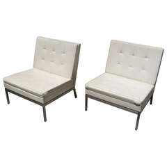 Pair of Lounge Chairs by Florence Knoll