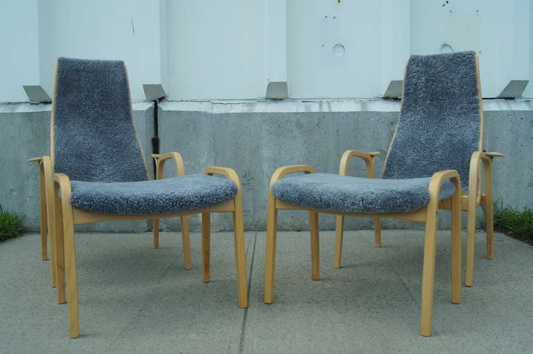 Pair of Lamino Armchairs and Ottomans by Yngve Ekstrom In Excellent Condition In Dorchester, MA