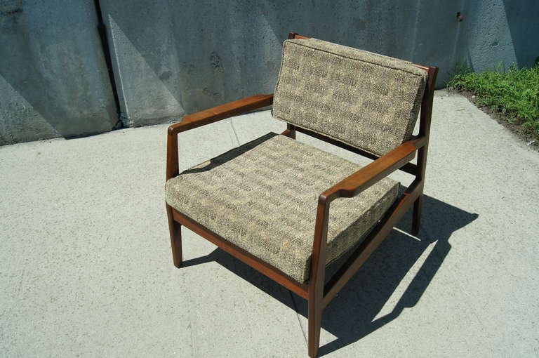 Low Walnut Armchair by Jens Risom In Good Condition In Dorchester, MA