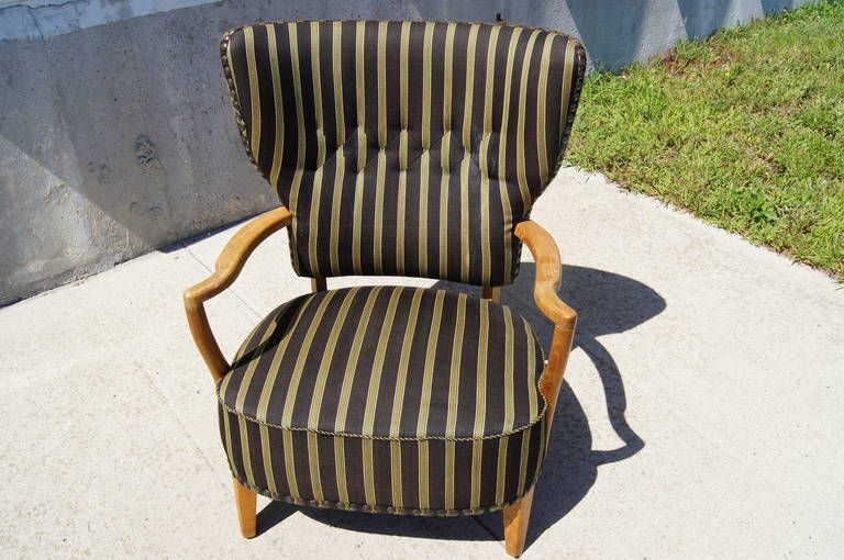 Unique Scandinavian Highback Lounge Chair In Good Condition In Dorchester, MA