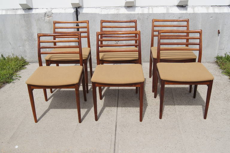 Danish Set of Six Rosewood Dining Chairs by Niels Moller