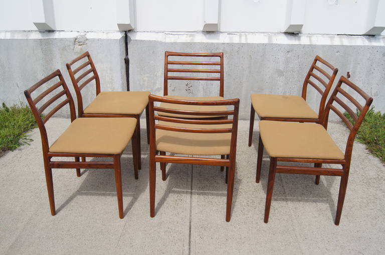 Set of Six Rosewood Dining Chairs by Niels Moller 1