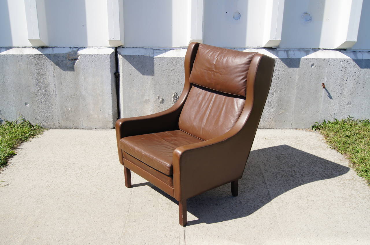 Scandinavian Modern Brown Leather Highback Lounge Chair After Børge Mogensen For Sale