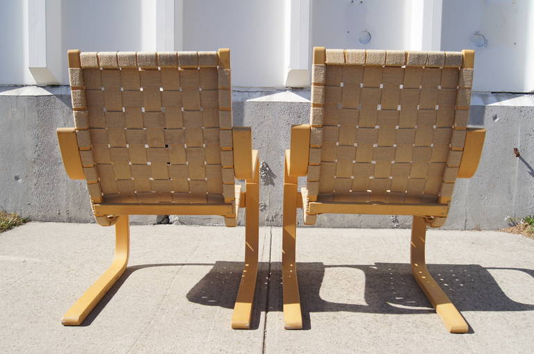 Pair of Lounge Chairs #406 by Alvar Aalto for Artek 1