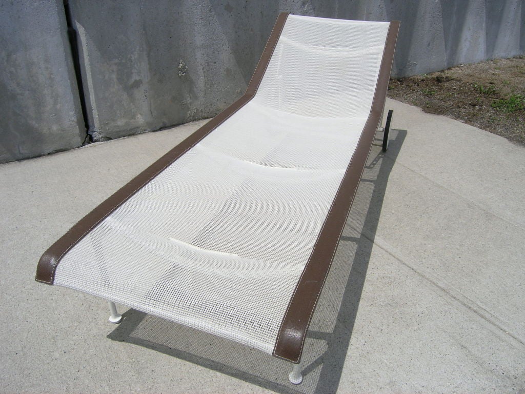 Pair of Chaise Lounge Chairs by Richard Schultz for 1966 Coll.