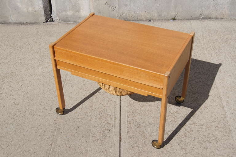 Oak and Wicker Danish Modern Rolling Sewing Cart In Good Condition For Sale In Dorchester, MA