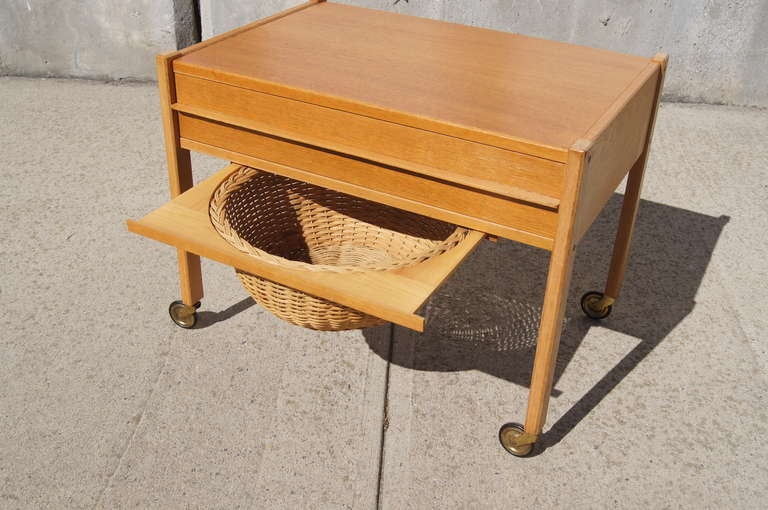 Scandinavian Modern Oak and Wicker Danish Modern Rolling Sewing Cart For Sale