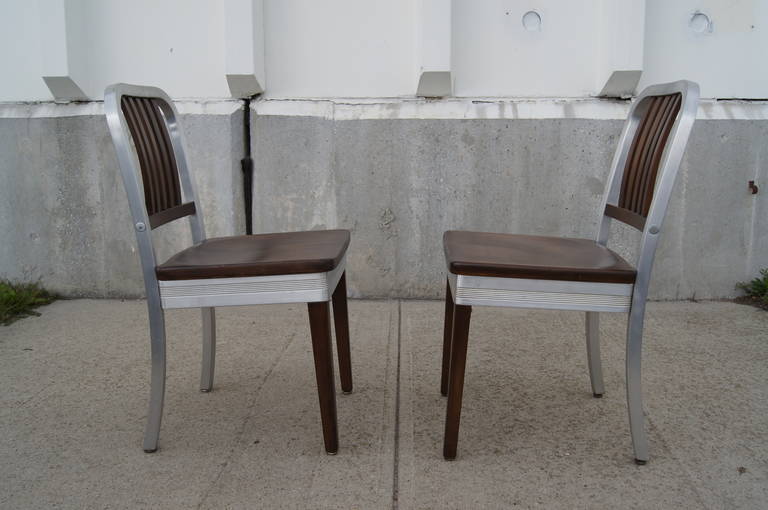 Aluminum and Maple Side Chairs, Model 8310-WS, by Shaw Walker (amerikanisch)