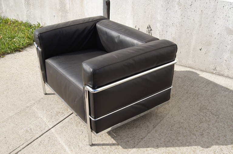 Italian LC3 Grand Confort Lounge Chair by Le Corbusier