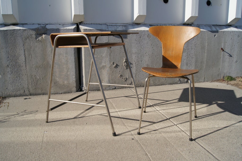 Plywood Child's Desk and Chair By Arne Jacobsen