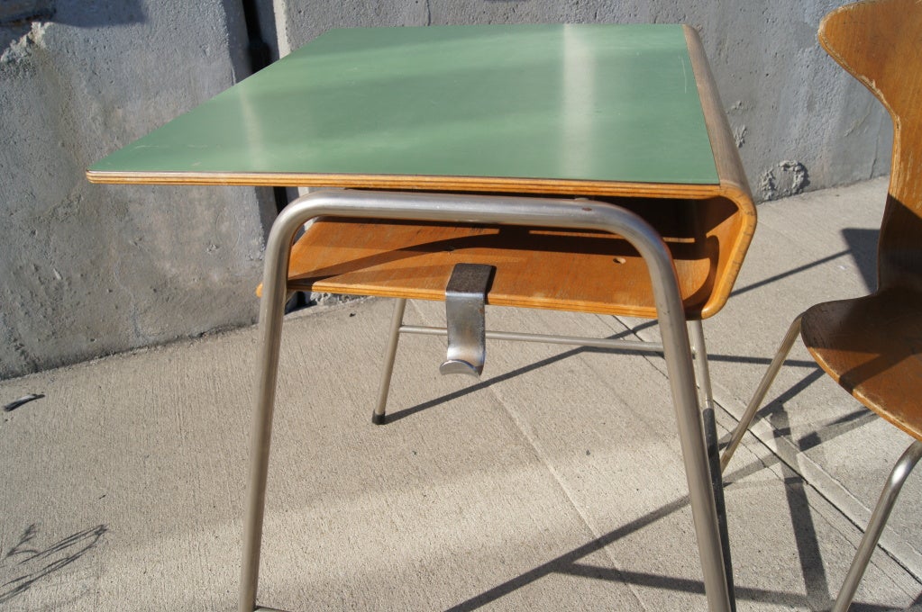 Child's Desk and Chair By Arne Jacobsen 5