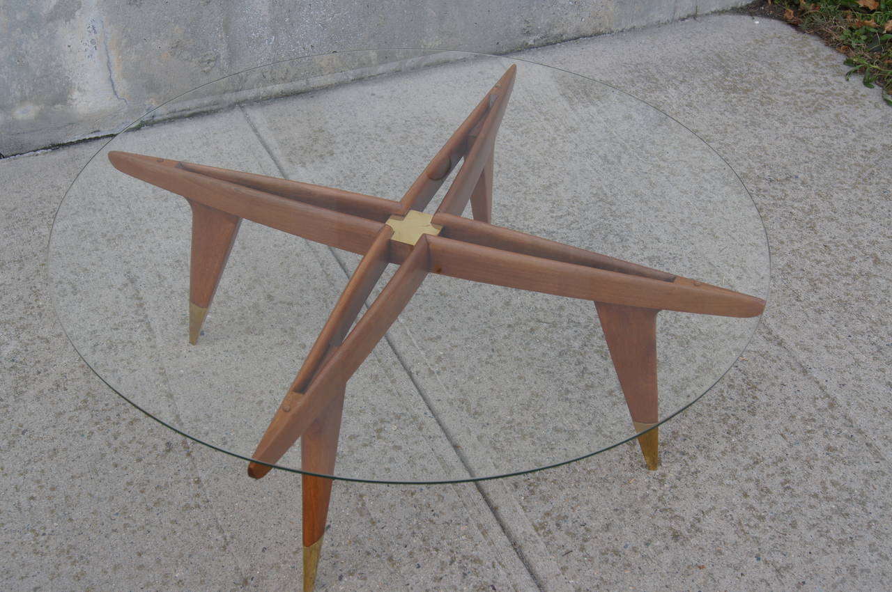 Beautiful and rare Gio Ponti coffee table. Impressed to underside: [Made in Italy].