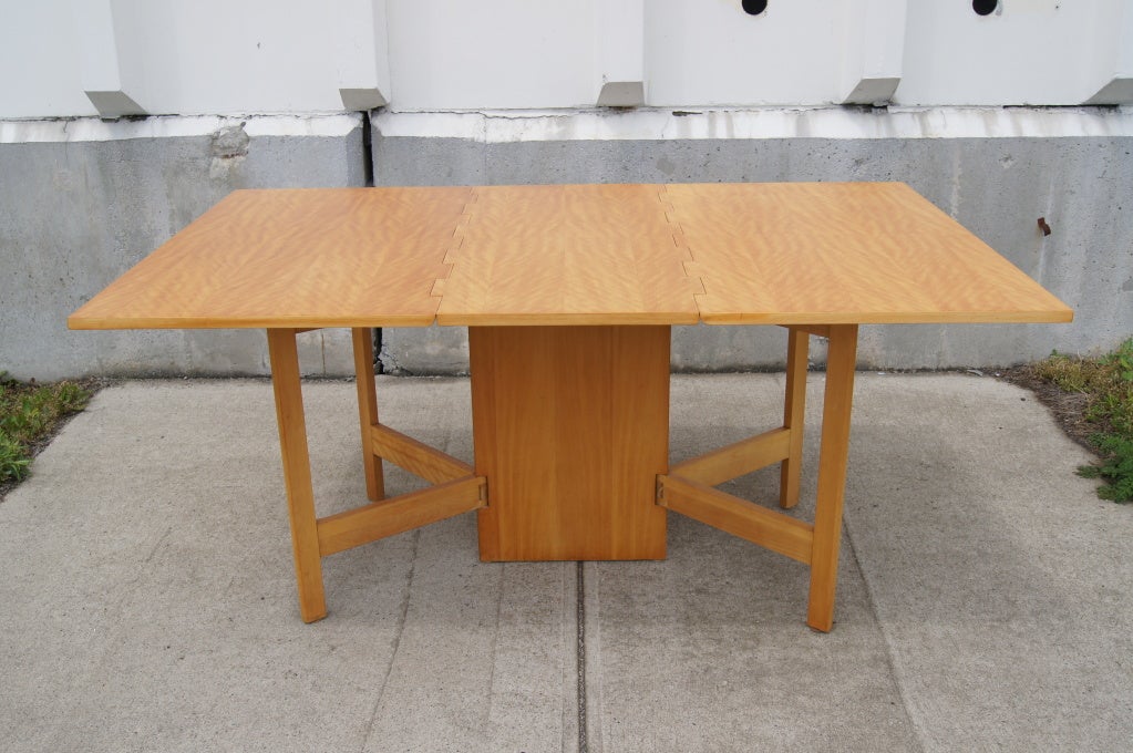 Gateleg Dining Table by George Nelson for Herman Miller 2