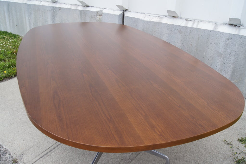 Aluminum Group Conference Table by Eames for Herman Miller In Excellent Condition In Dorchester, MA