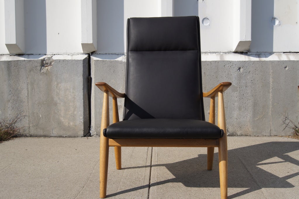 Loungesessel aus Eiche und Leder mit hoher Rückenlehne, GE-260A, von Hans Wegner für GETAMA (Skandinavische Moderne) im Angebot