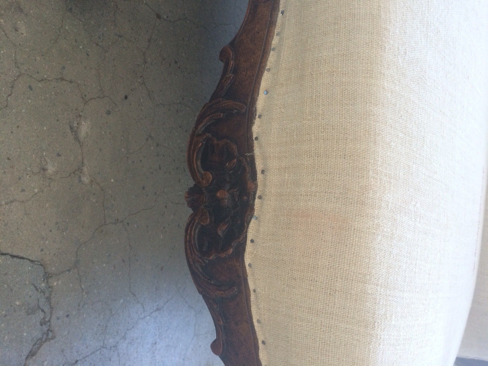 18th Century, French, Louis XV Sofa In Good Condition For Sale In Boston, MA