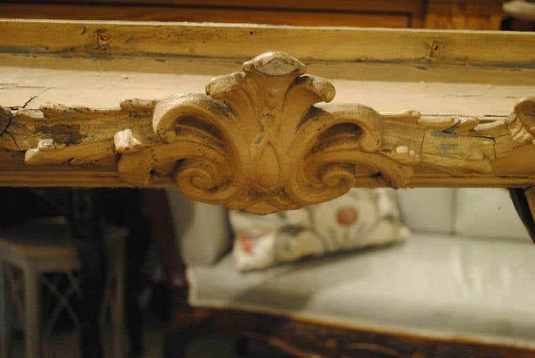 19th Century French Oak Painted Mirror with Crest In Good Condition For Sale In Boston, MA