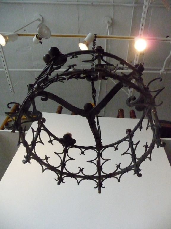 Early 20th Century French Wrought Iron Chandelier For Sale