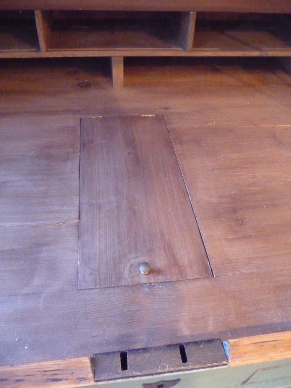 scribe's table
