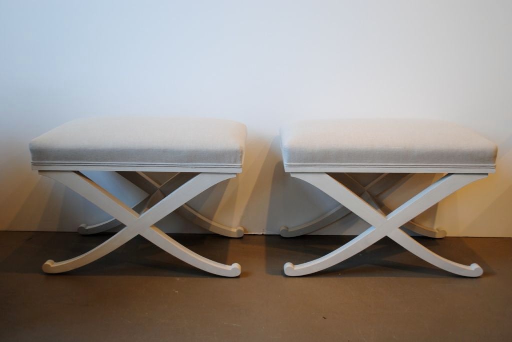 Pair Of X Benches For At 1stdibs A Pair Of Elegant Curved