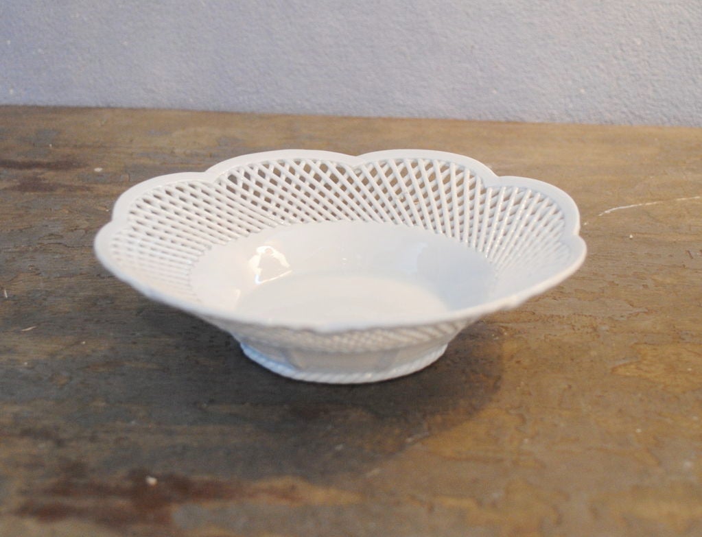Porcelain Woven Bowls For Sale 3
