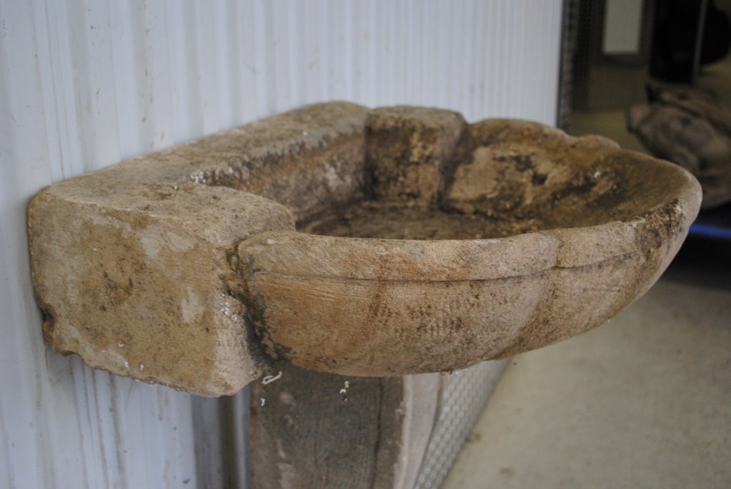 Early 18th Century French Limestone Fountain For Sale 7