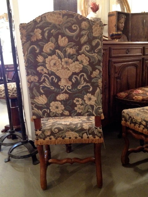 Set of Six Louis XIV Dining Chairs 1