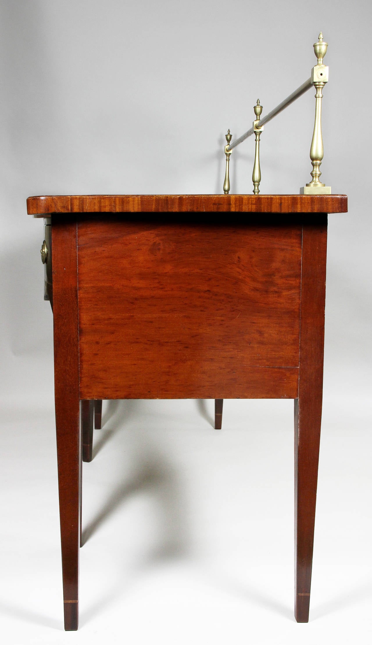 George III Mahogany and Crossbanded Sideboard For Sale 3