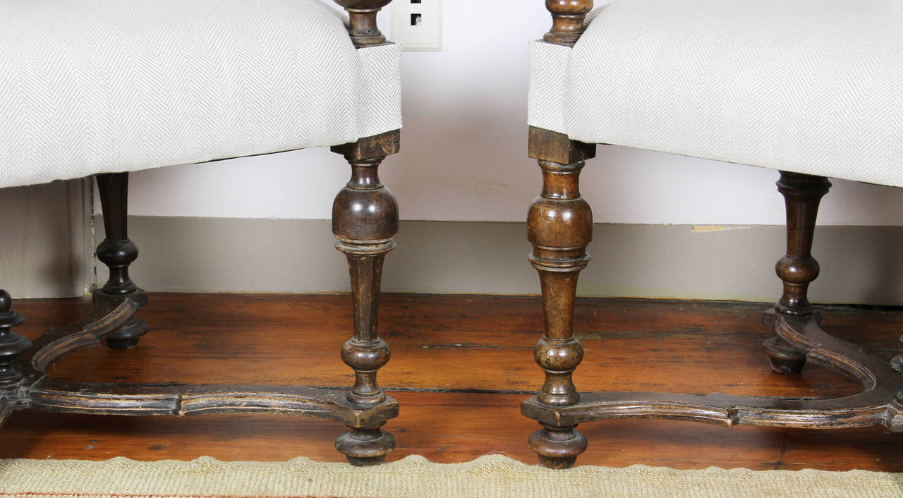 Matched Pair of Italian Baroque Walnut Armchairs 1