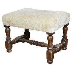 Italian Baroque Walnut Bench