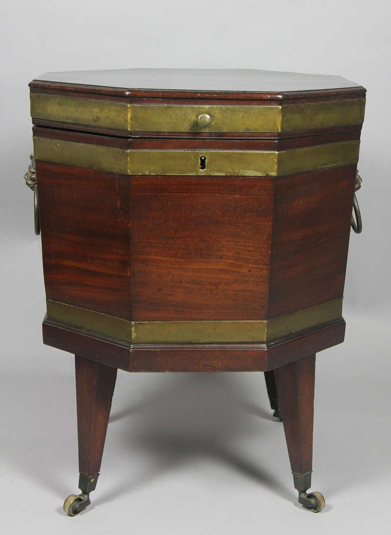 British George III Mahogany and Brass Mounted Cellerette