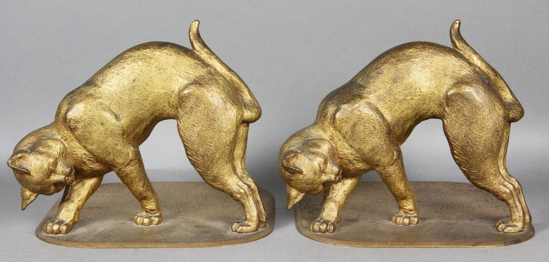 Arts and Crafts Pair Of Tiffany Studios Gilt Bronze Cat Bookends