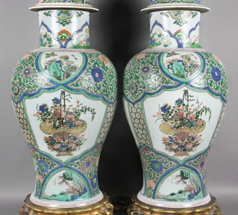 Pair Of Chinese Famille Verte Table Lamps 1