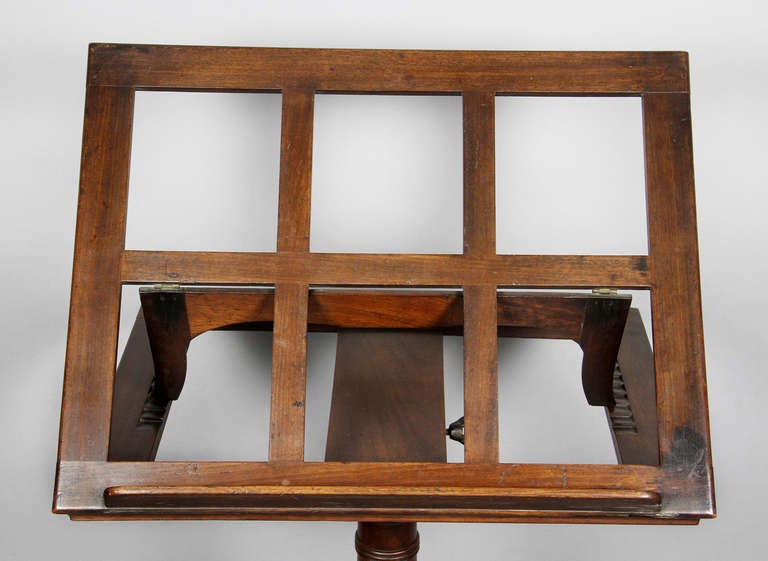 Regency Mahogany And Ebony Inlaid Reading Stand In Excellent Condition In Essex, MA