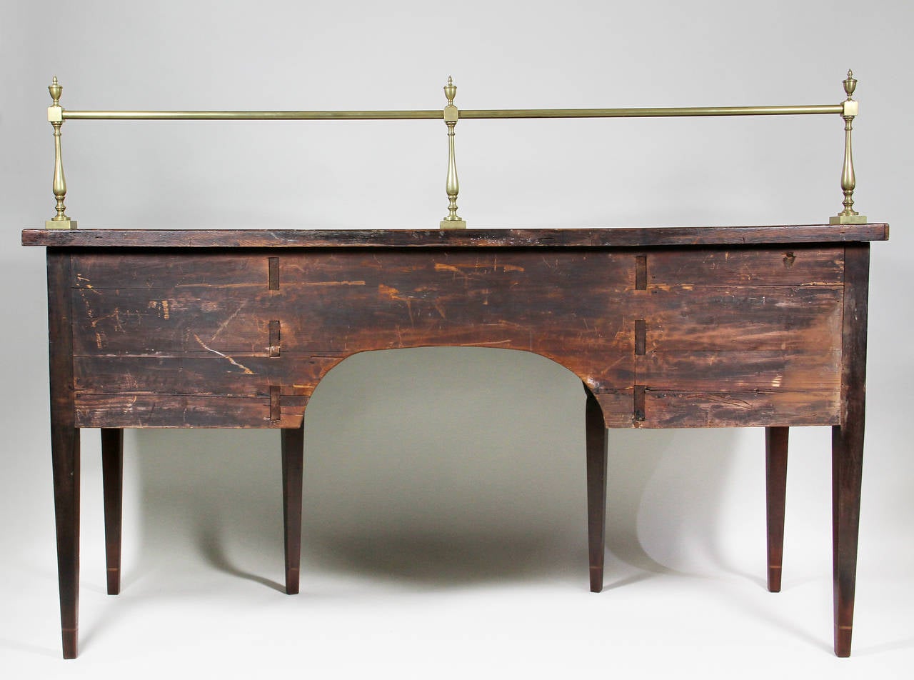 George III Mahogany and Crossbanded Sideboard For Sale 4