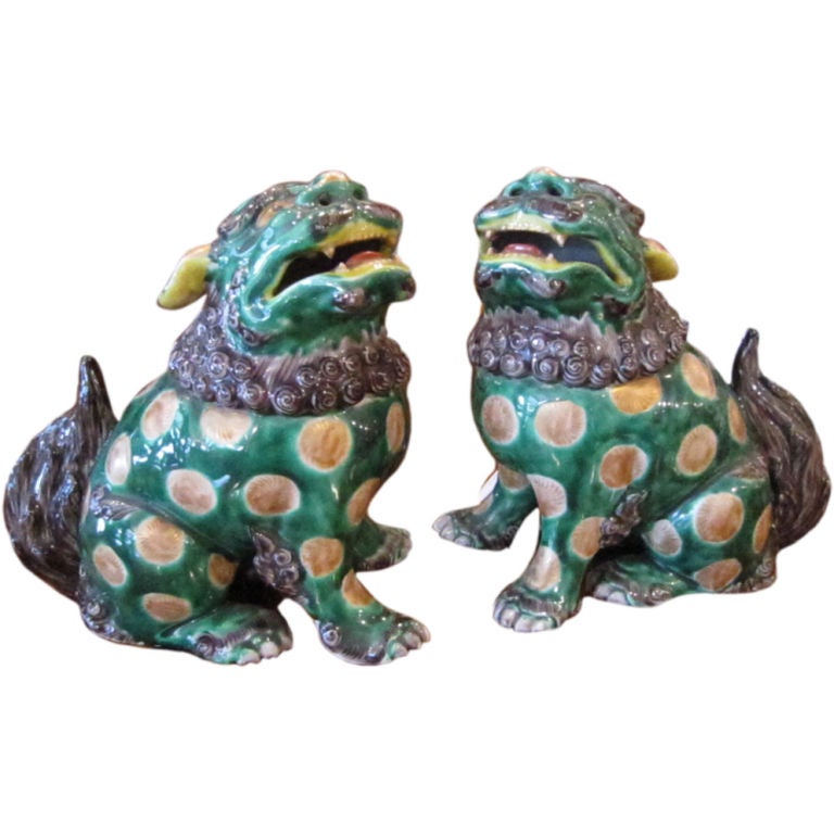 Pair of Japanese Kutani Porcelain Foo Dogs at 1stDibs kutani foo dogs