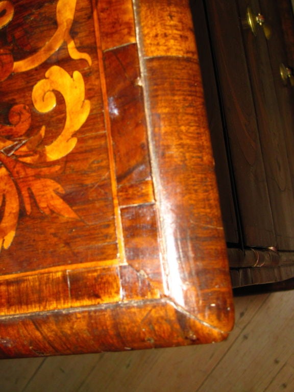 WILLIAM AND MARY WALNUT AND MARQUETRY CHEST 3