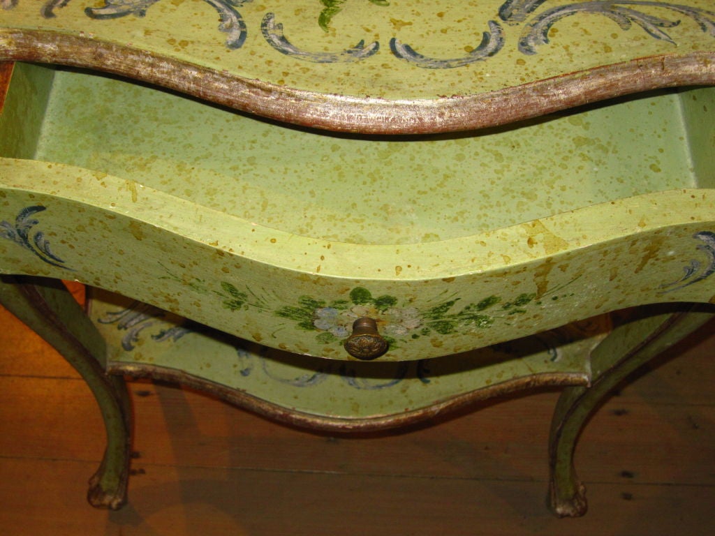 Venitian Rococo Style Painted Side Table 3