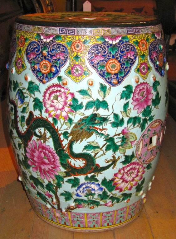 Chinese Export Porcelain Garden Seat