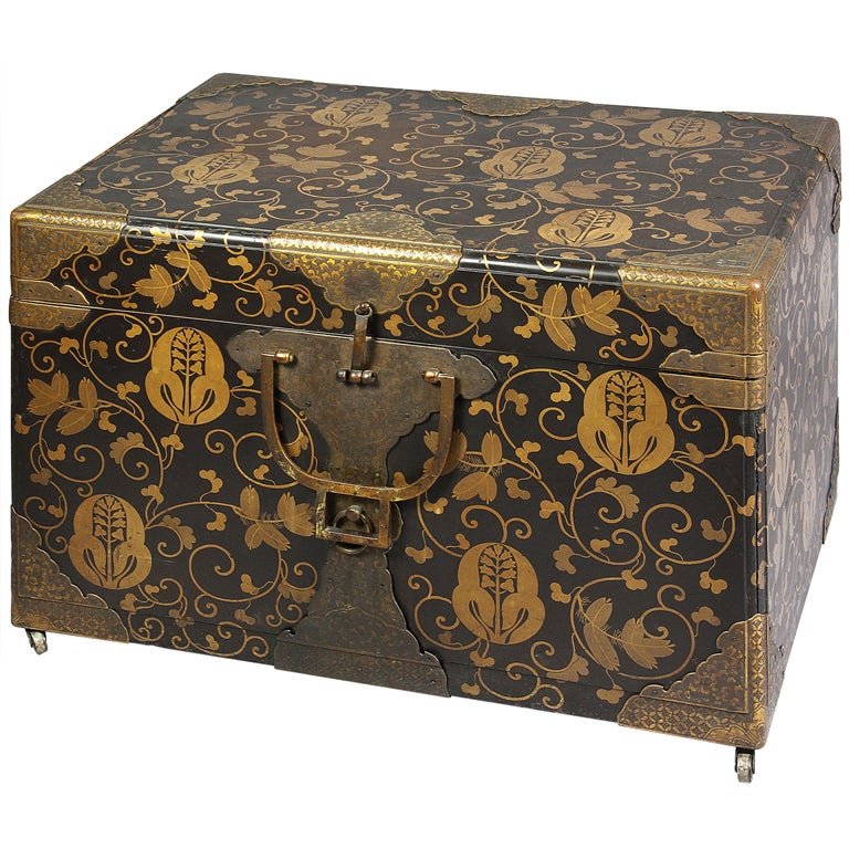 Japanese Lacquer Chest at 1stDibs
