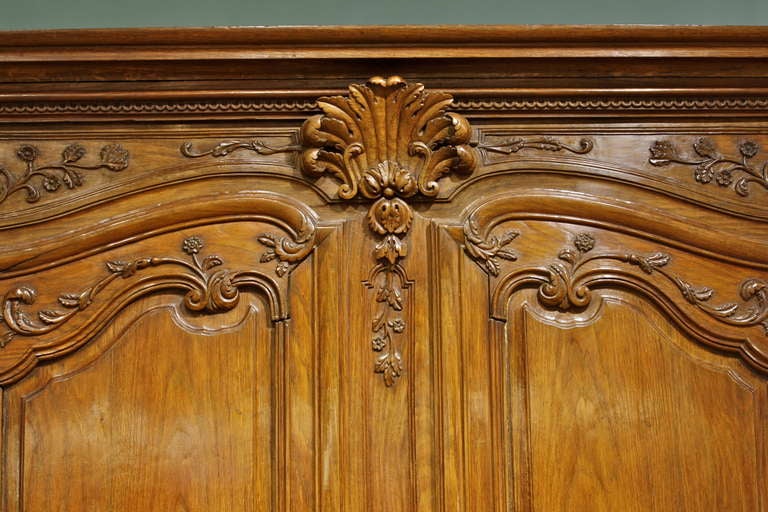 Buffet francese Luigi XV a Deux Corps in vendita 1