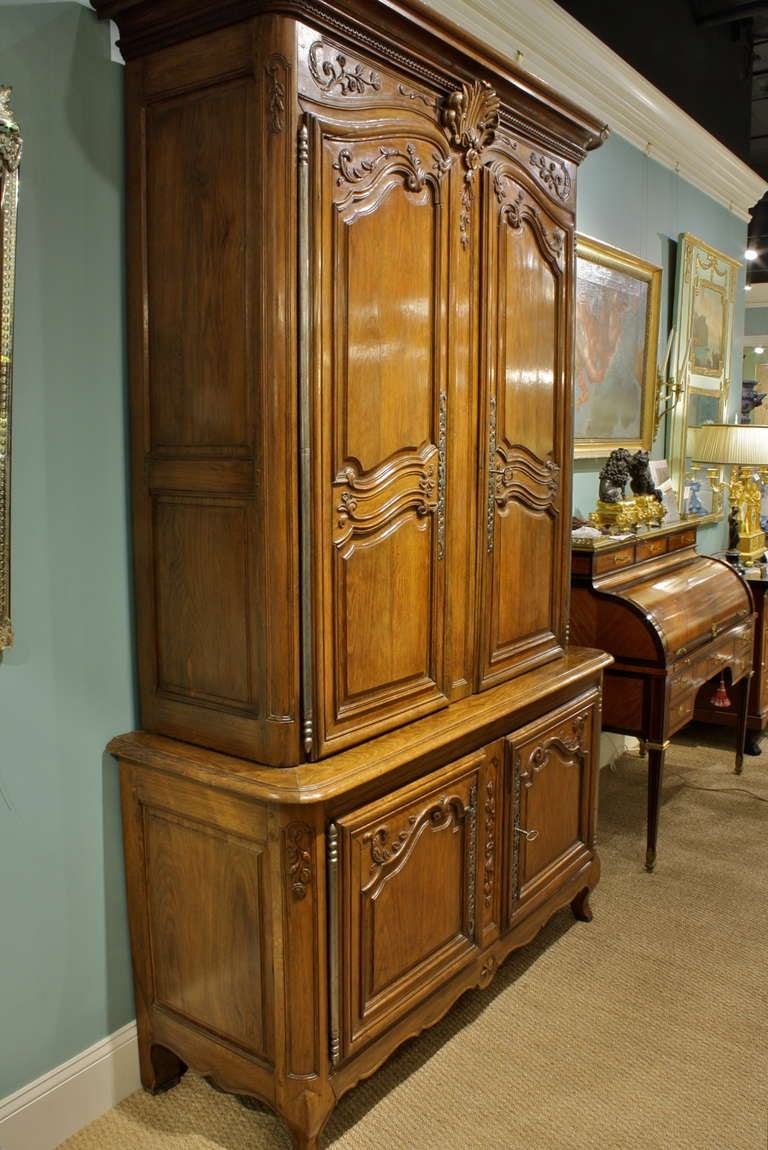 Carved French Louis XV Buffet a Deux Corps For Sale