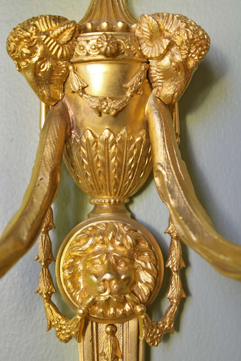 19th Century Pair of French Gilt-Bronze Neoclassical Sconces For Sale