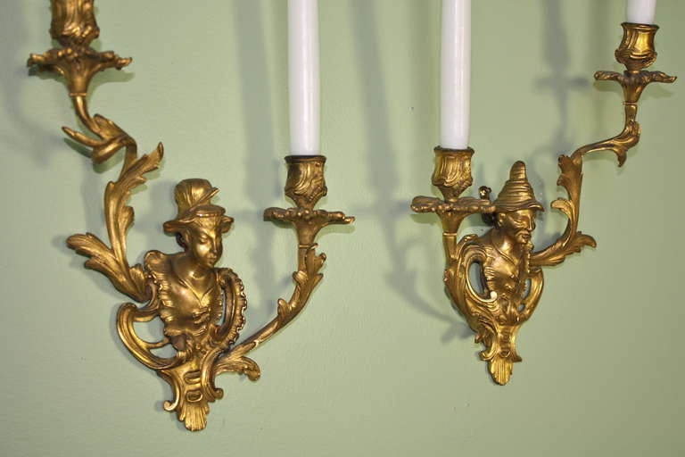 Pair of French Chinoiserie Style Gilt Bronze Sconces 1