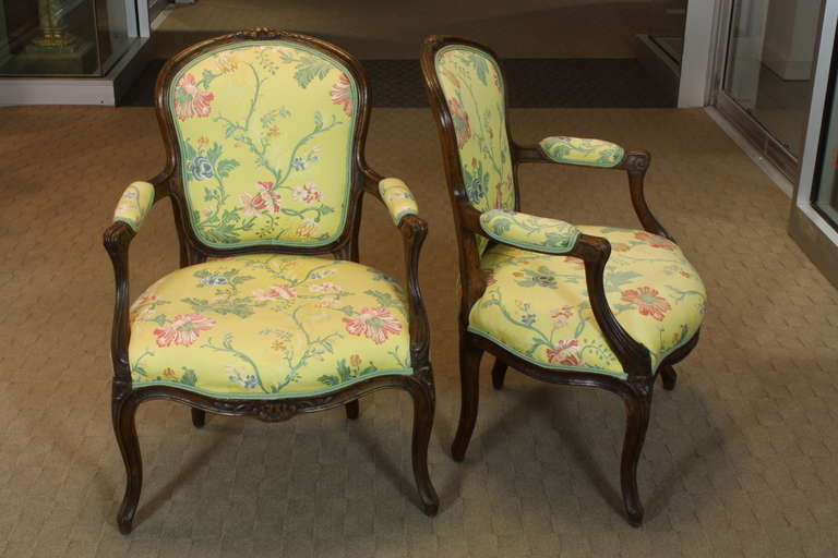 Joinery Pair of French Louis XV Period Fauteuils For Sale