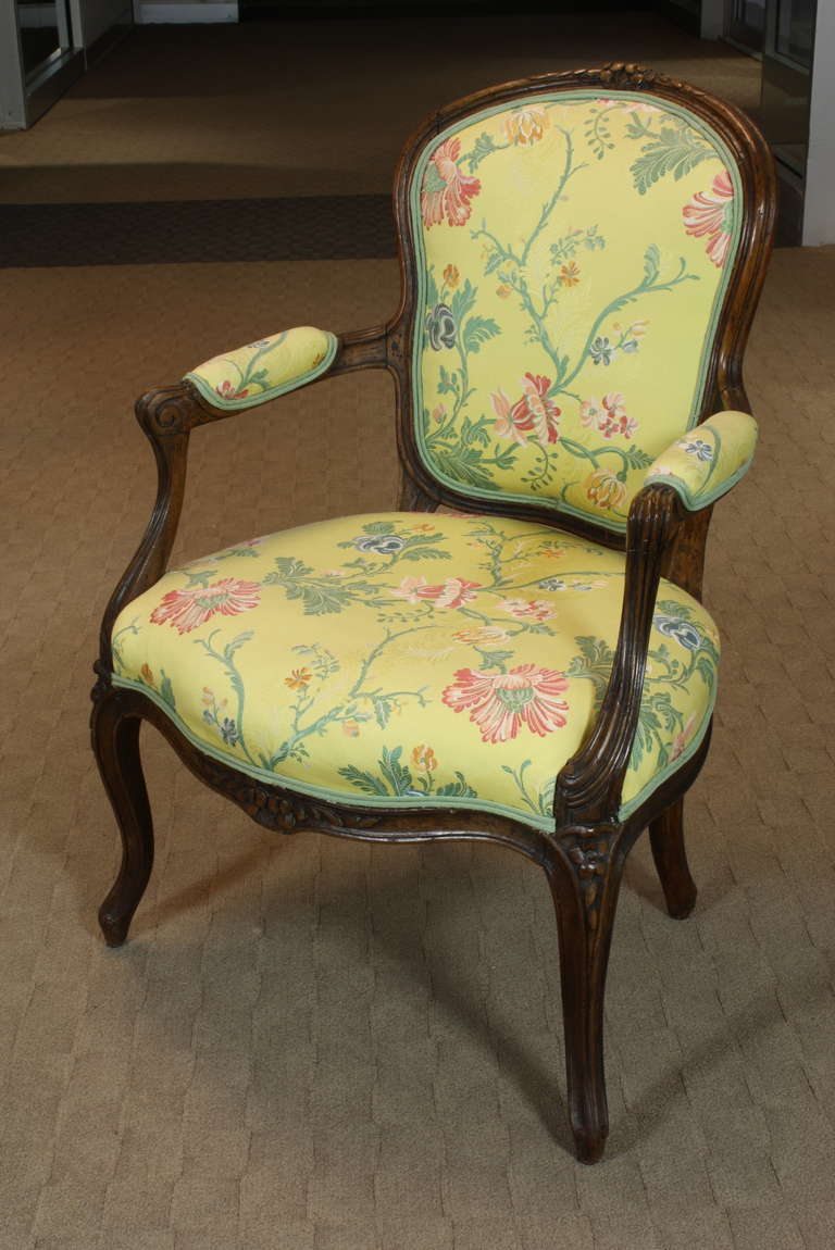 18th Century and Earlier Pair of French Louis XV Period Fauteuils For Sale