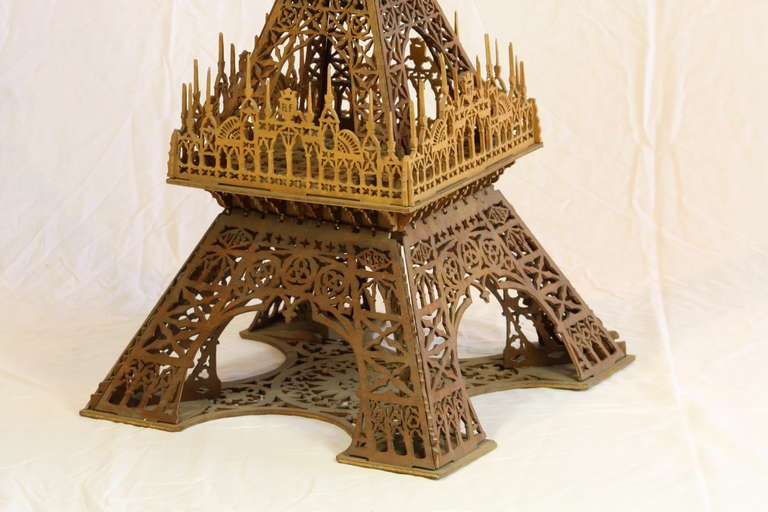 Eiffel Tower Model In Good Condition In Pembroke, MA